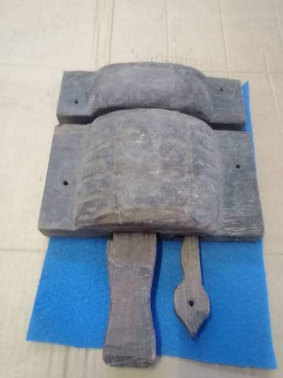 Cerradura de madera antigua