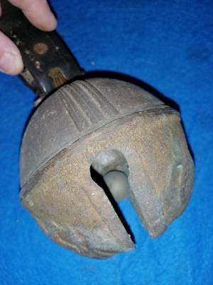 Cascabel grande con collar - Imagen 2