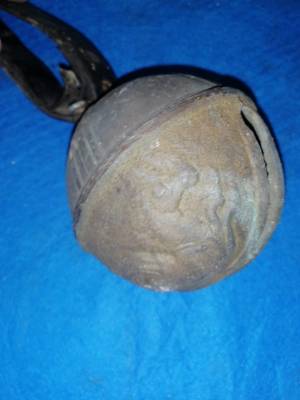 Cascabel grande con collar - Imagen 3
