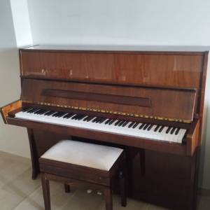 Piano Petrof 118S1